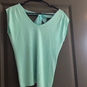 Lilly Pulitzer shirt with bow back